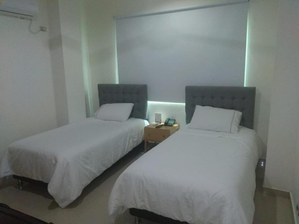 Onoma Hotel Lorica Εξωτερικό φωτογραφία